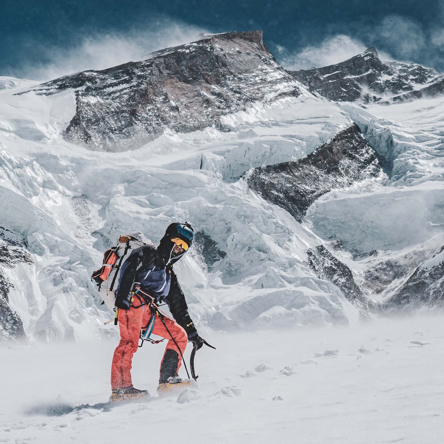 18岁少年征服14座高峰⛰️创最年轻纪录💥