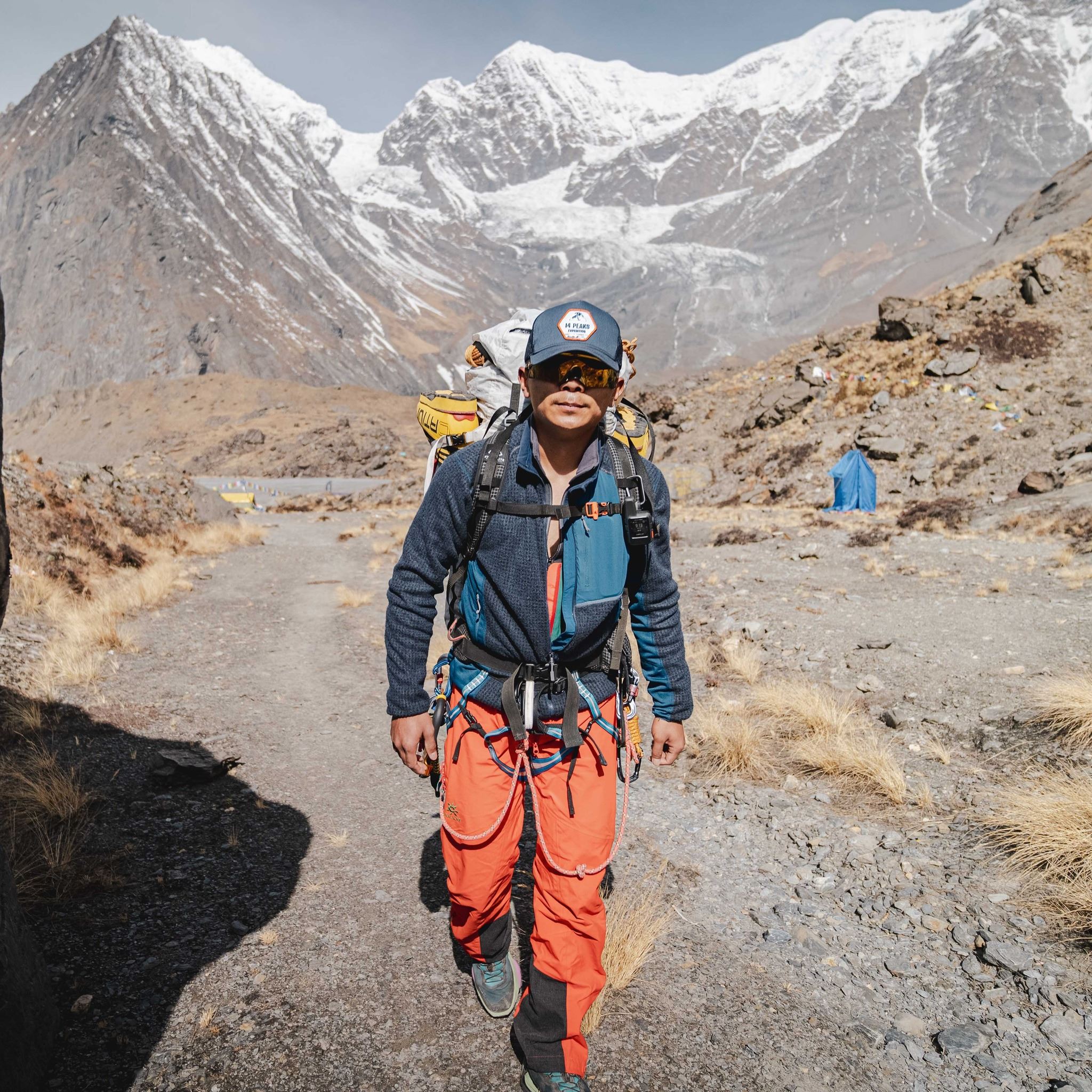 18岁少年征服14座高峰⛰️创最年轻纪录💥