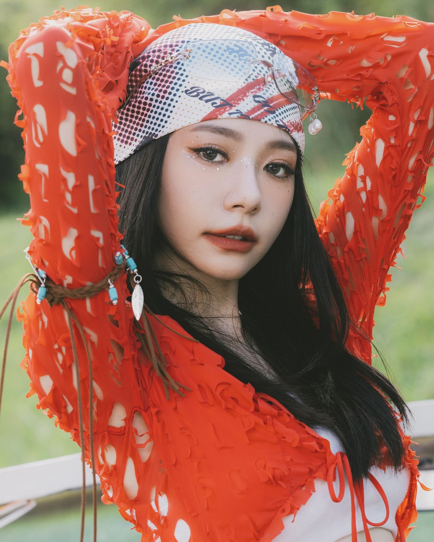 🇲🇾林明祯《on cloud nine》mv上线❗晒腹肌美腿超养眼😍