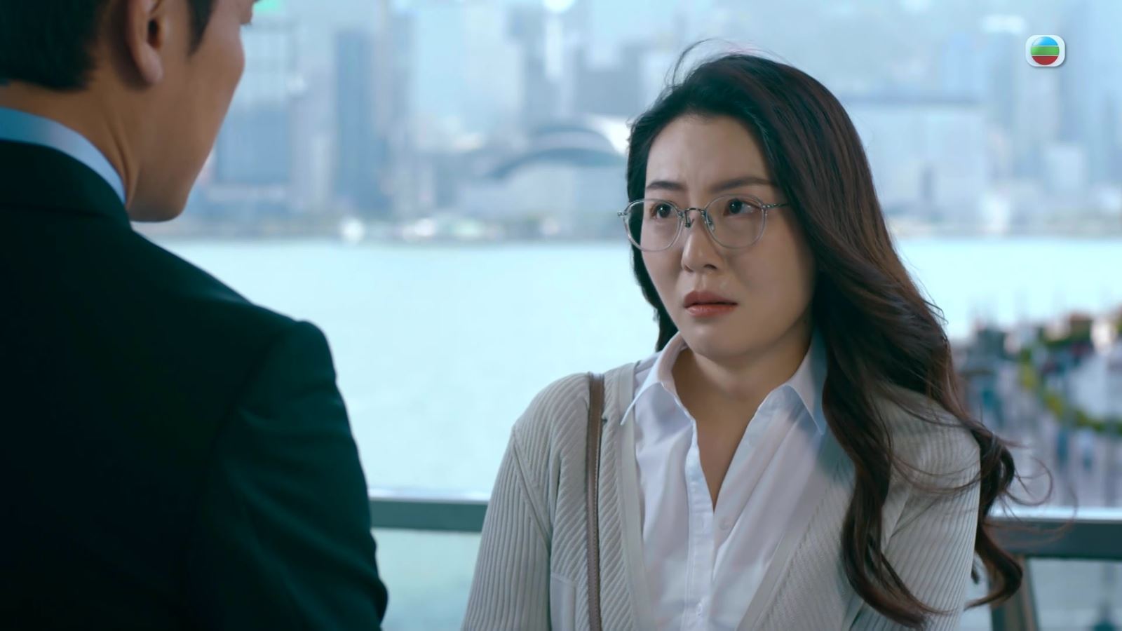 📺《企业强人》尹诗沛演活反骨秘书❗激怒观众：出街睇路🤣