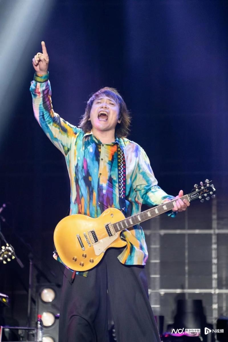 伍佰遭叶珂吐槽歌曲猥琐！开腔回应：第一次听！