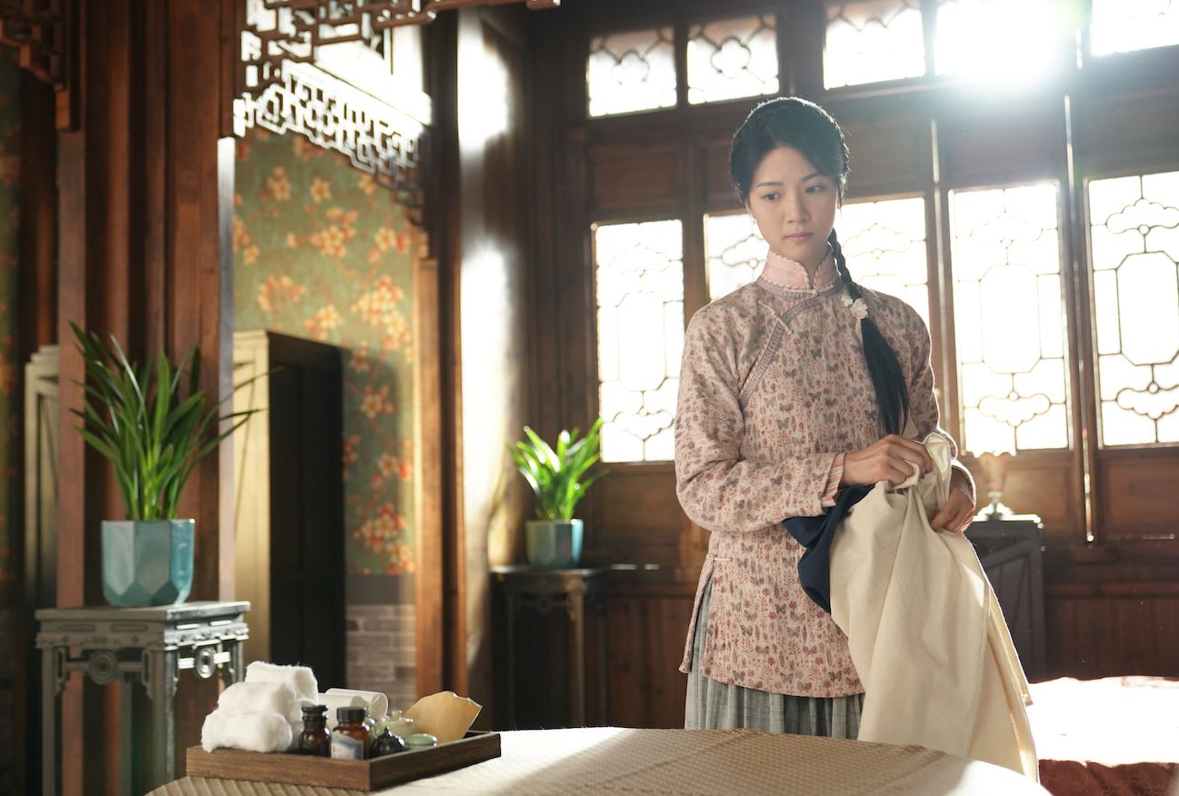 《巾帼枭雄之悬崖》陈晓华被封“终极恋爱脑”❗看到罗天宇狂冒心心眼🤣