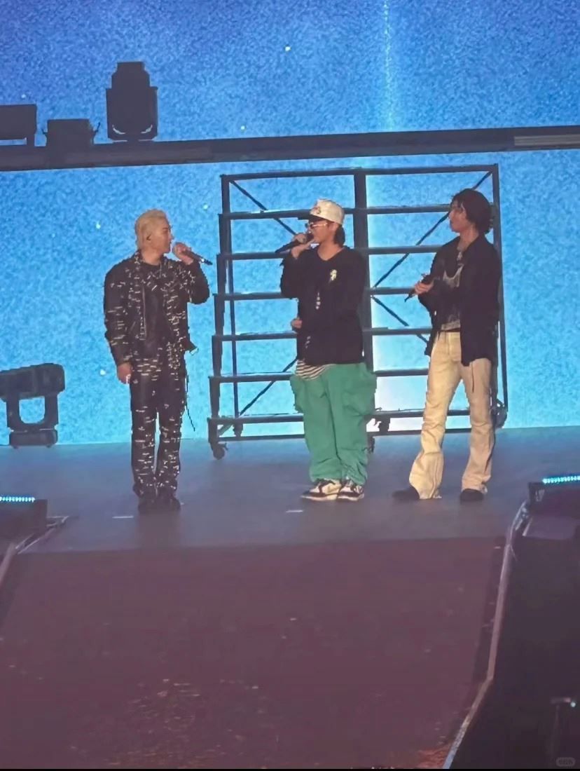 🇰🇷韩国bigbang成员太阳、大声、gd合体❗合唱《we like 2 party》🔥