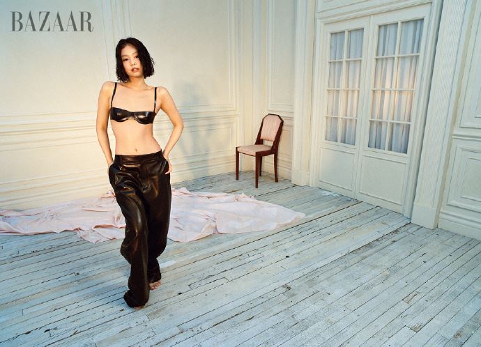 jennie最新杂志封面被嘲：好丑！摄影师惨被炮轰！