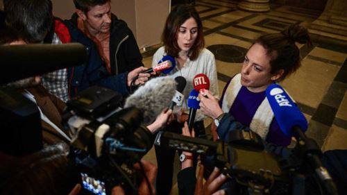 tuang bahan pembersih longkang dalam mulut bayi, bekas pengasuh dipenjara 25 tahun