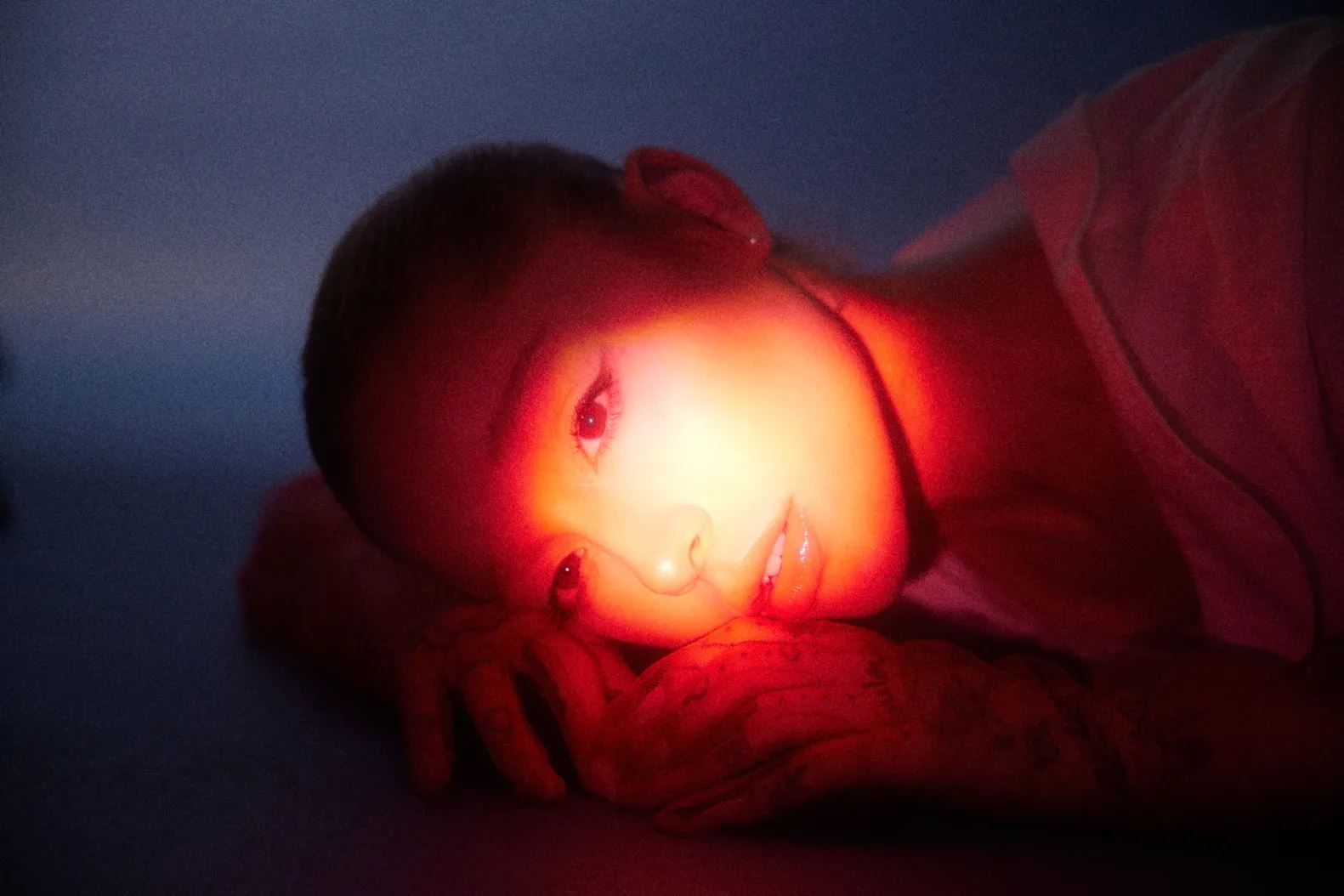 ariana grande’s eternal sunshine deluxe hits no. 1 for a second time