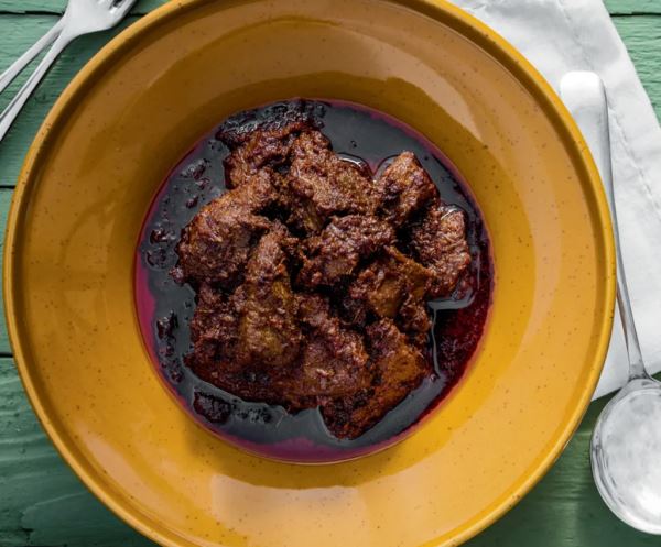 did you know rendang is more than just beef? here are 9 different versions!