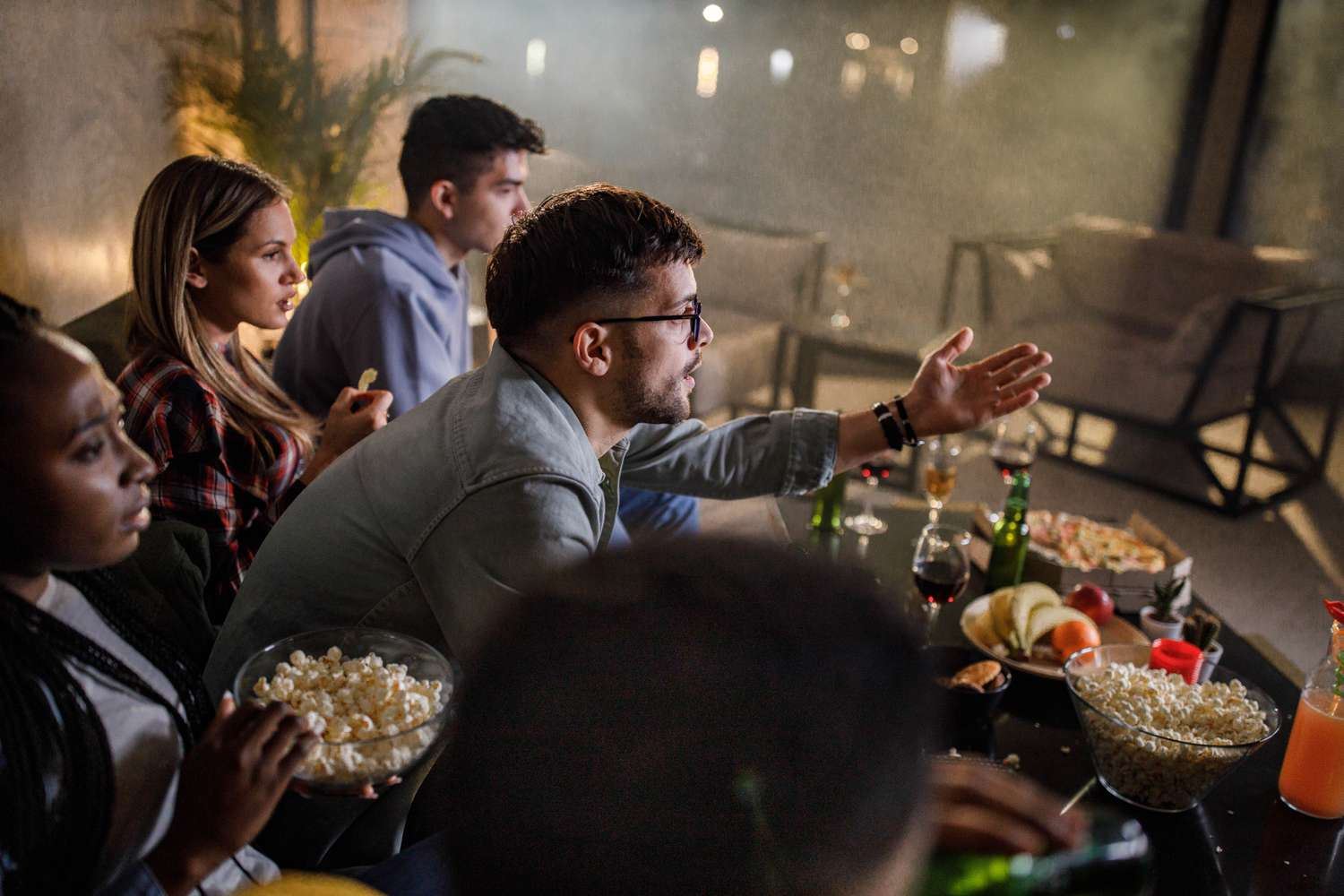 the psychology behind why we can't stop watching shows we dislike