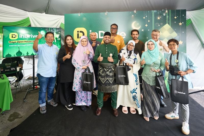 indrive malaysia hargai para pemandunya ketika sambutan rumah terbuka raya 2025!