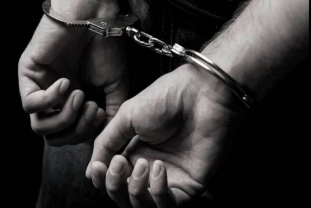 dua tahun sorok mayat bapa dalam almari, elak tanggung kos pengebumian