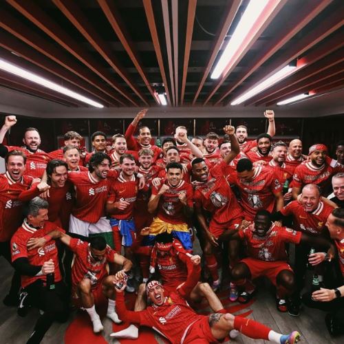 liverpool bangkit ganas, takluk epl di anfield