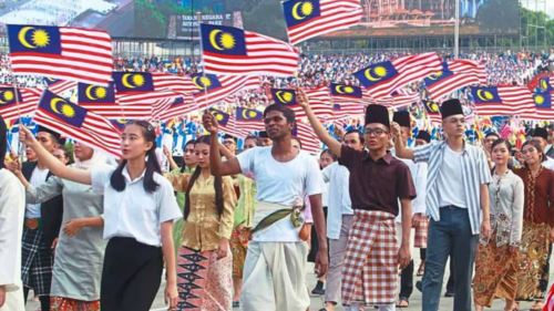 kibarkan jalur gemilang, semarakkan jiwa merdeka!