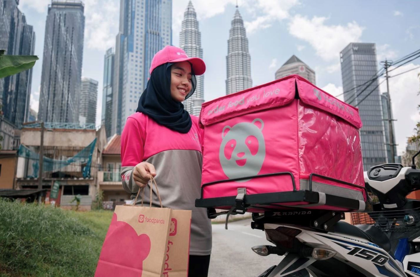 merdeka flavours, malaysian pride: foodpanda celebrates unity with bold new campaign