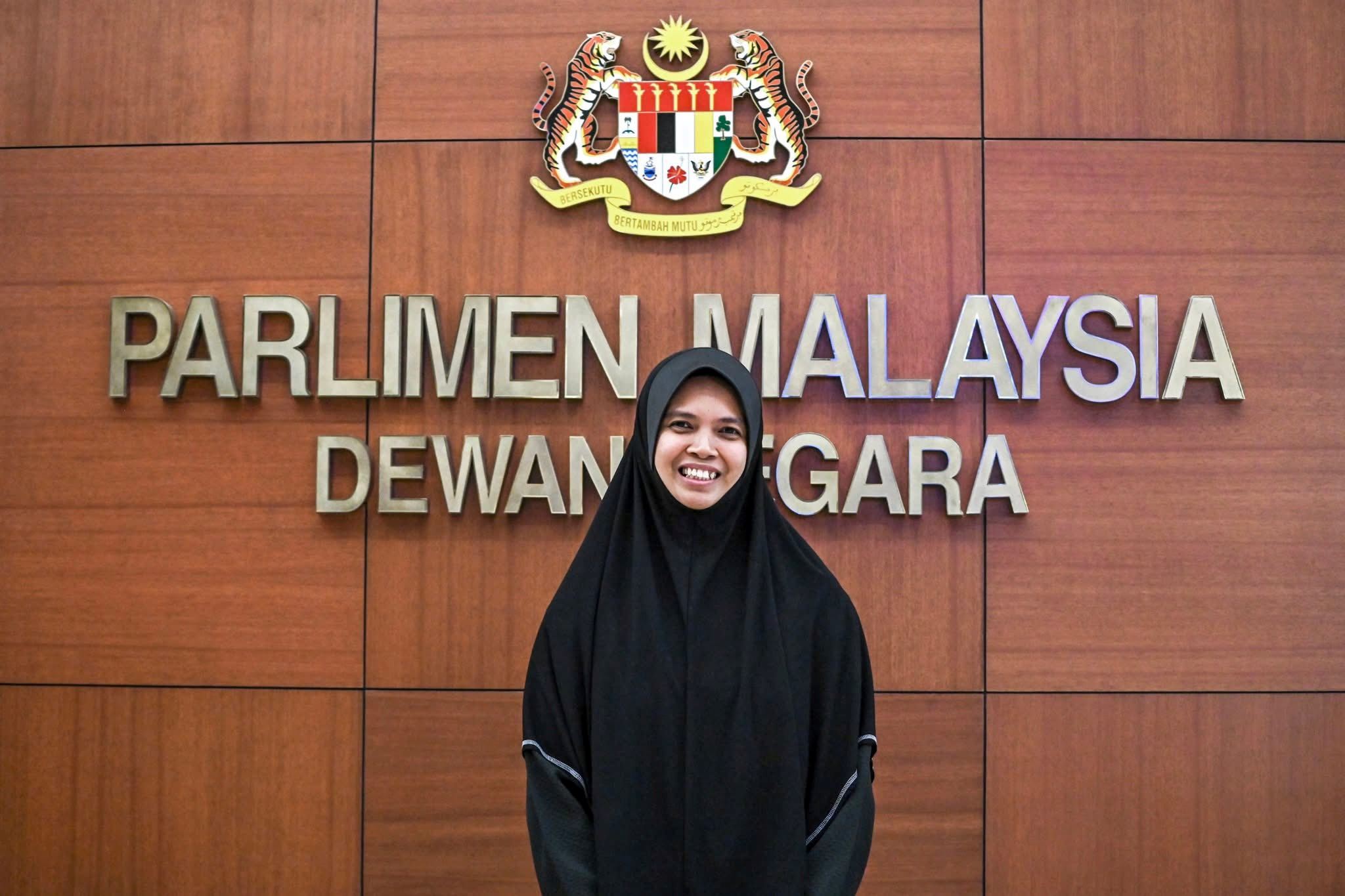 siapakah ustazah marhamah rosli? timbalan menteri hal ehwal agama yang baharu