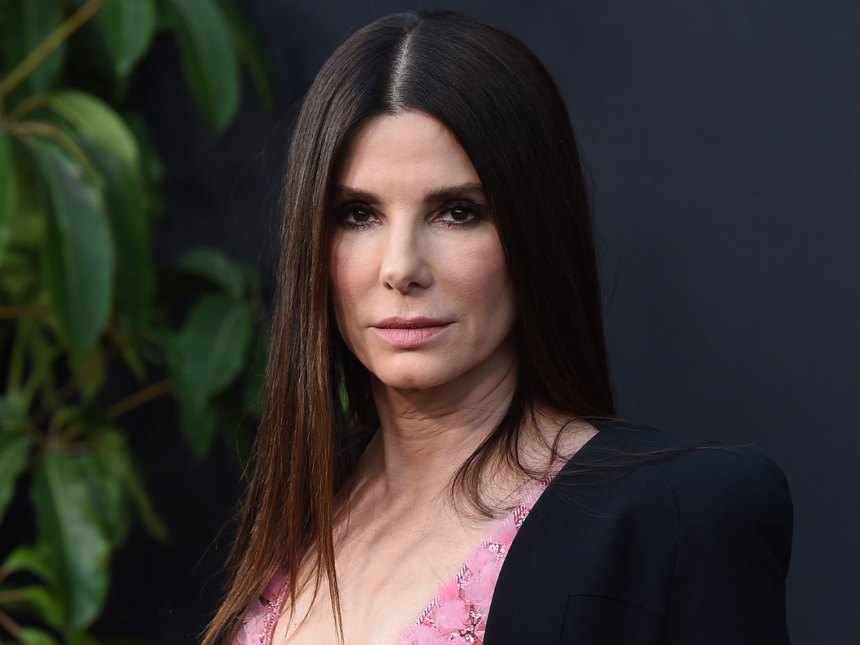 sandra bullock issues warning about fake social media accounts, expresses concern for family’s safety