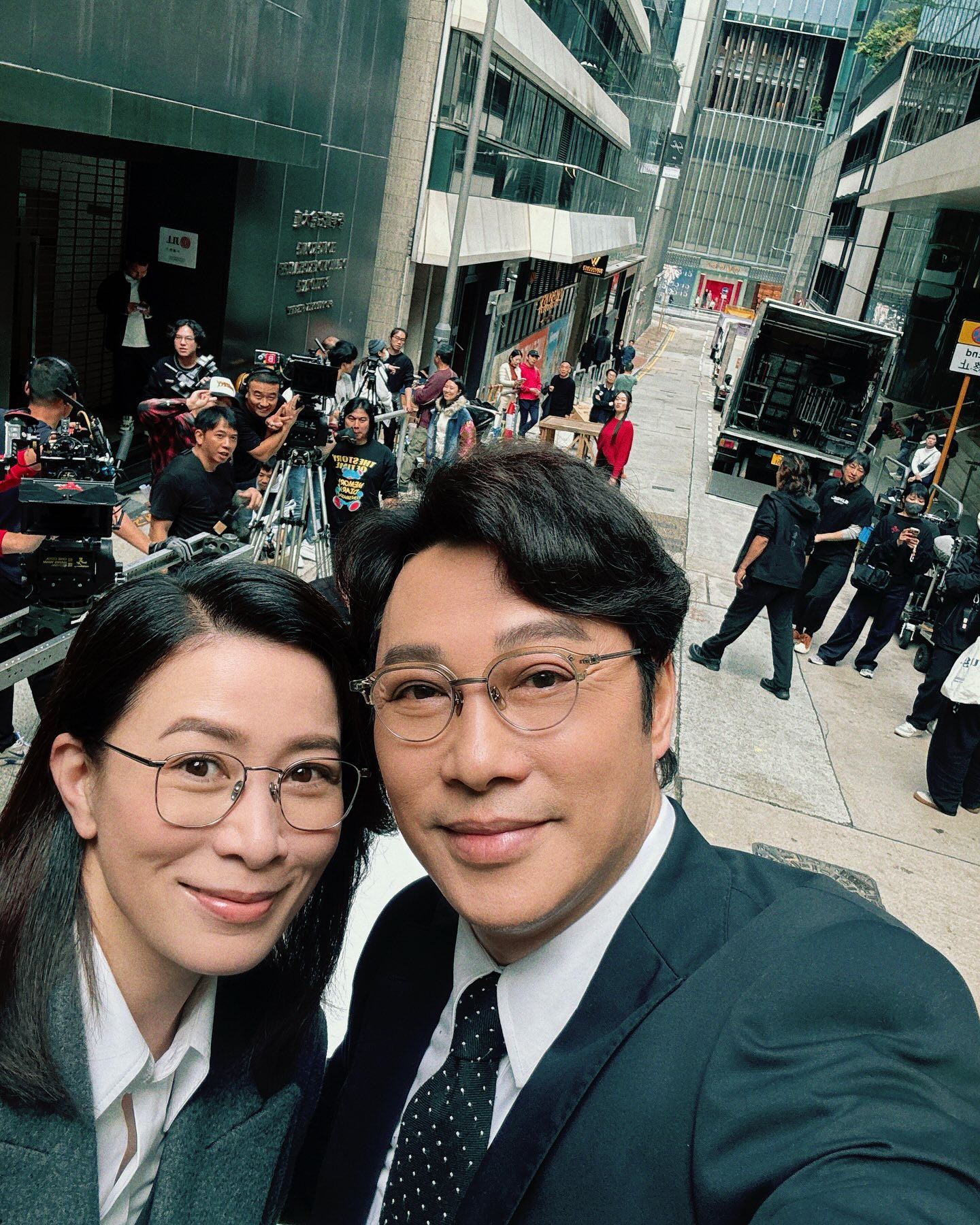 佘诗曼《正义女神》杀青❗与谭耀文隔20年再合作⚡️