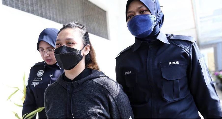 tipu isteri along cham rm105,380, ika didakwa di mahkamah