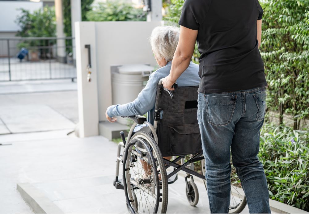 m’sian woman sparks outrage after telling bf: ‘your cancer-stricken mum should handle it alone’