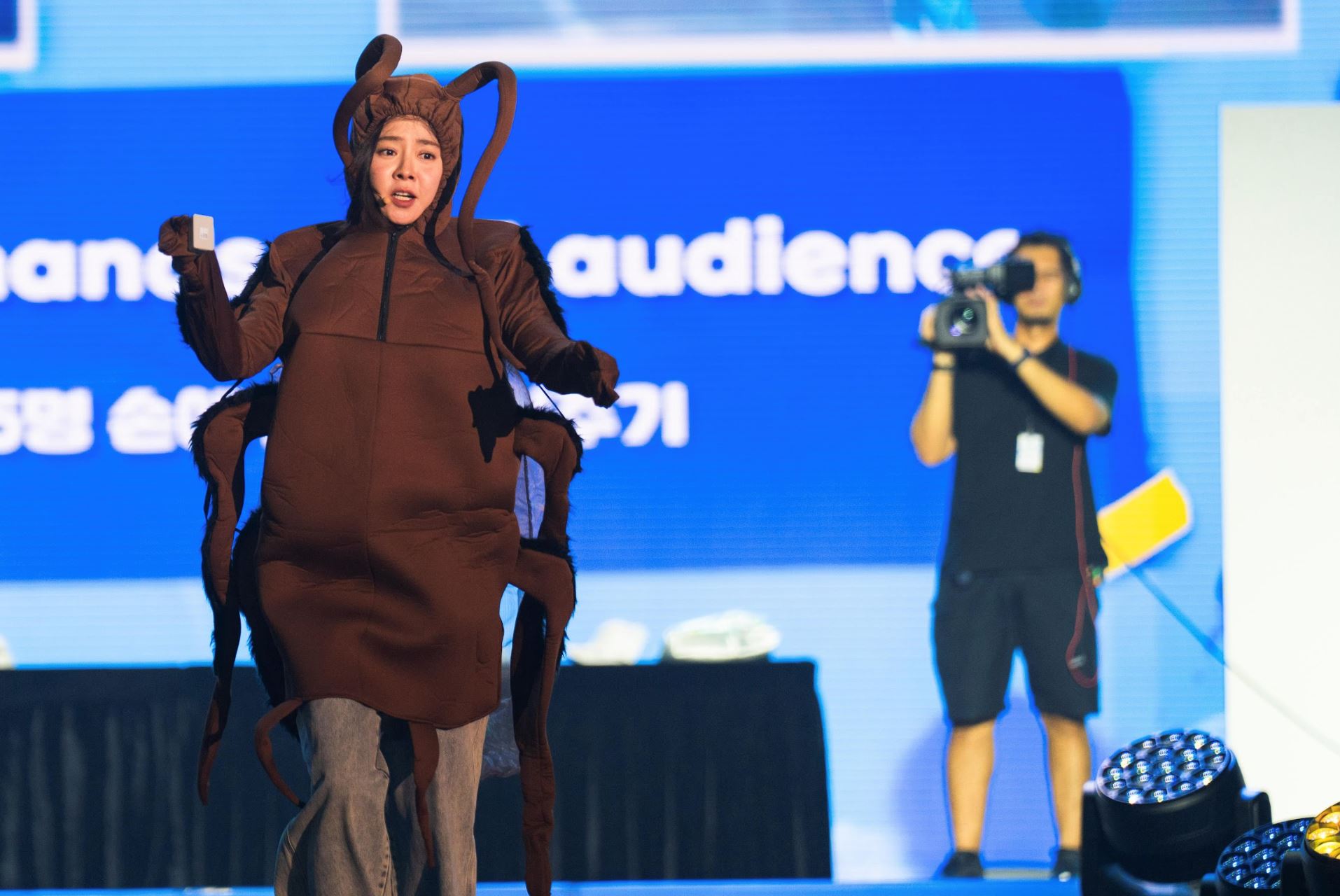 running man “run 2 u” in kl: a live show filled with laughter and chaos!