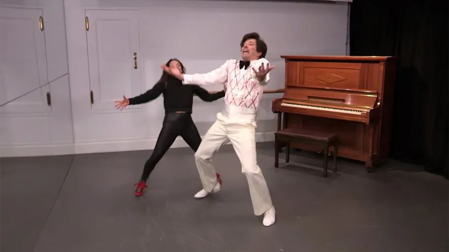 harry styles saw this snl impression of him… and he lowkey hated it!