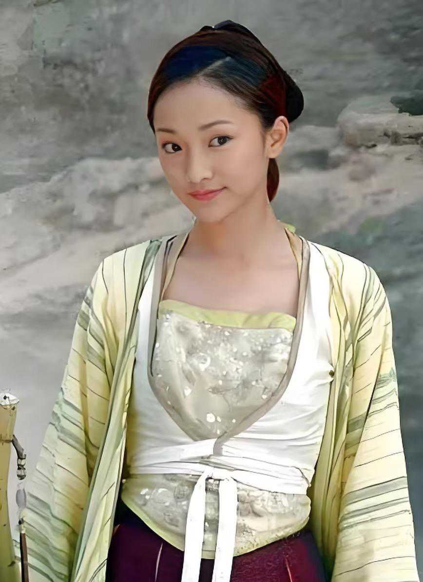 《射雕英雄传》三代黄蓉罕见同框❗历版黄蓉你最喜欢哪个❓