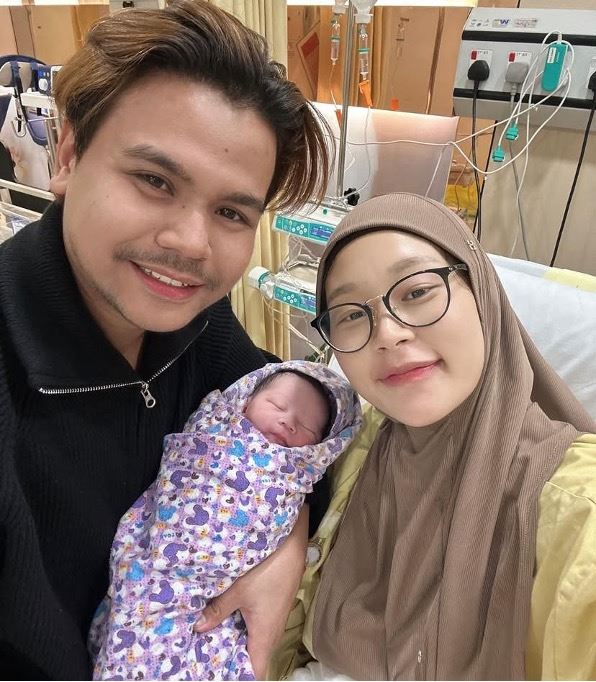 maryam selamat bersalin anak kedua, kongsi tarikh lahir sama dengan baby