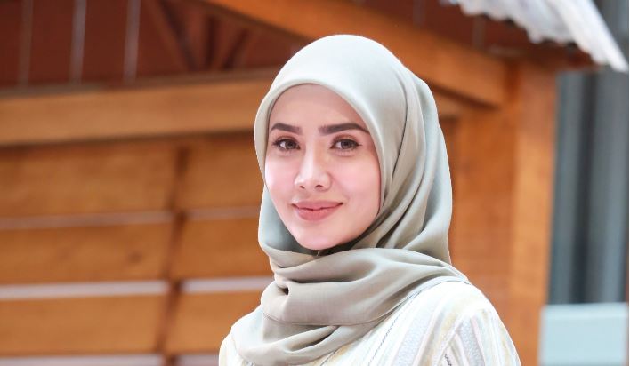 elizad titip semangat buat amyza aznan - “macam-macam kakak lalui”