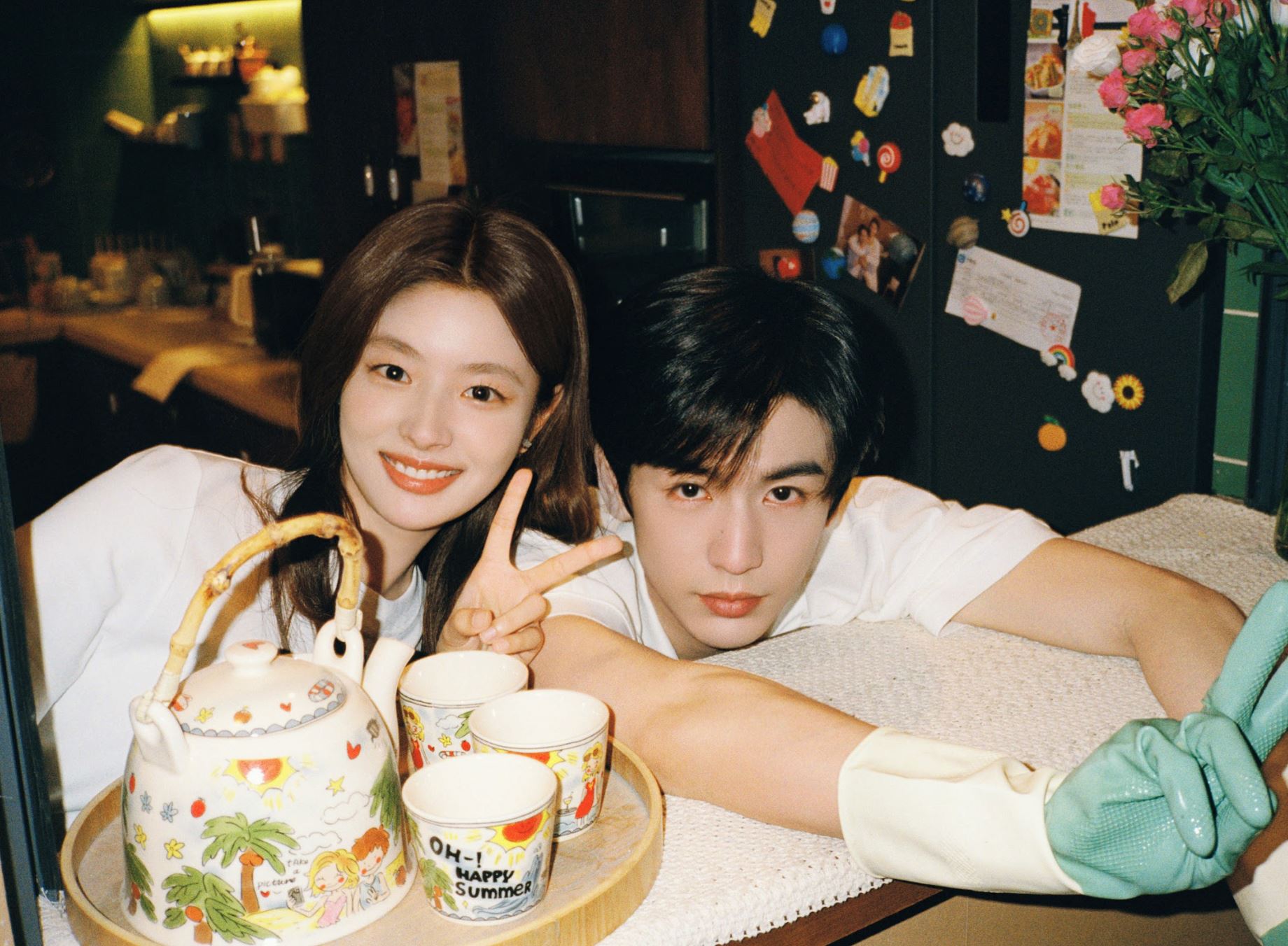 张凌赫、徐若晗搭档主演！《爱你》2月25日上线！