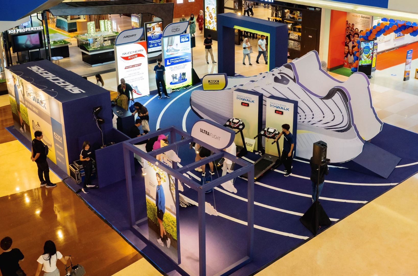 syok steps up at the media launch of skechers gowalk® max cushioning® arch fit® collection