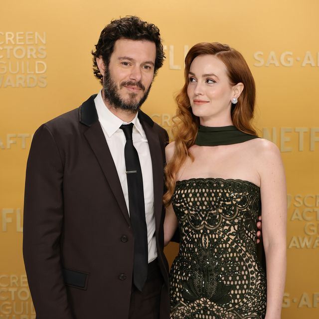 spotted! kristen bell & leighton meester’s ‘gossip girl’ reunion at sag awards