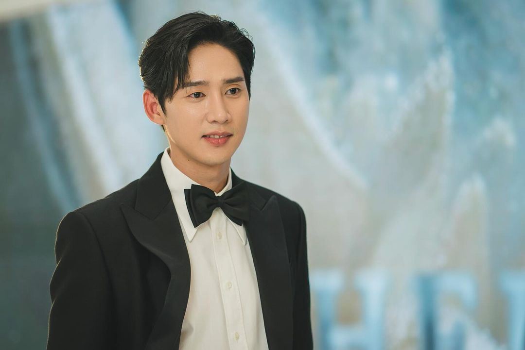 🇰🇷朴成焄演技超厉害❗《鱿鱼游戏2》和《泪之女王》是同时拍摄的😱