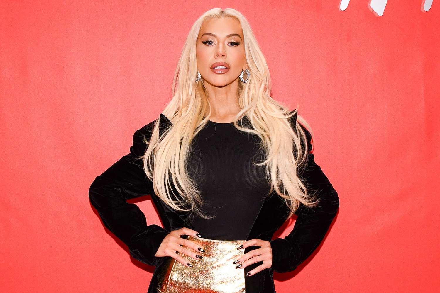 “i am evolved enough!” christina aguilera claps back at critics over her changing appearance