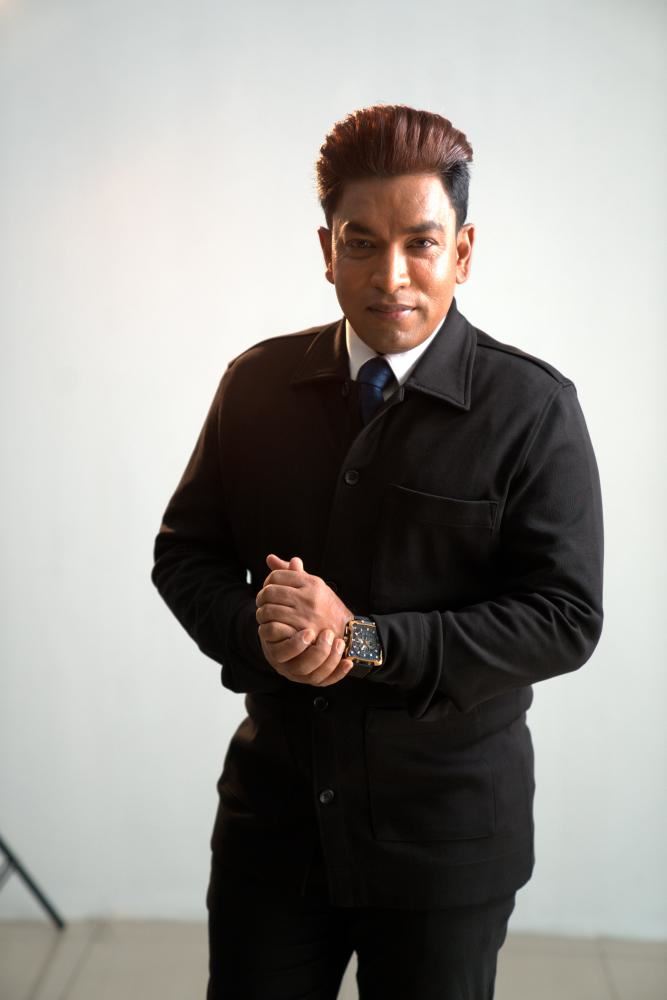 a celebrated name in the malaysian entertainment industry, is all set to enter tamil cinema!