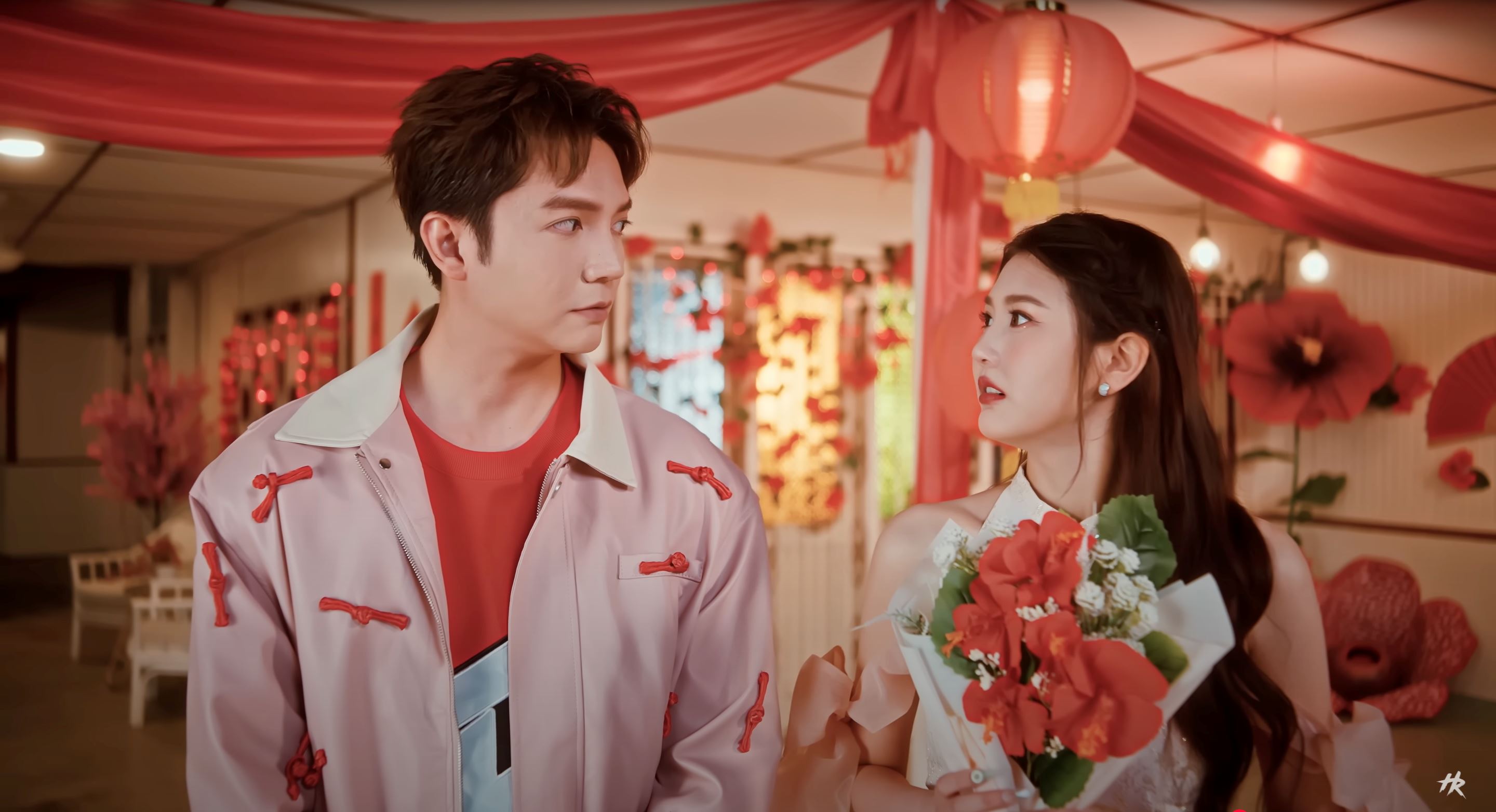 朱浩仁新年歌《大红花》上线❗与朱主爱合作🔥