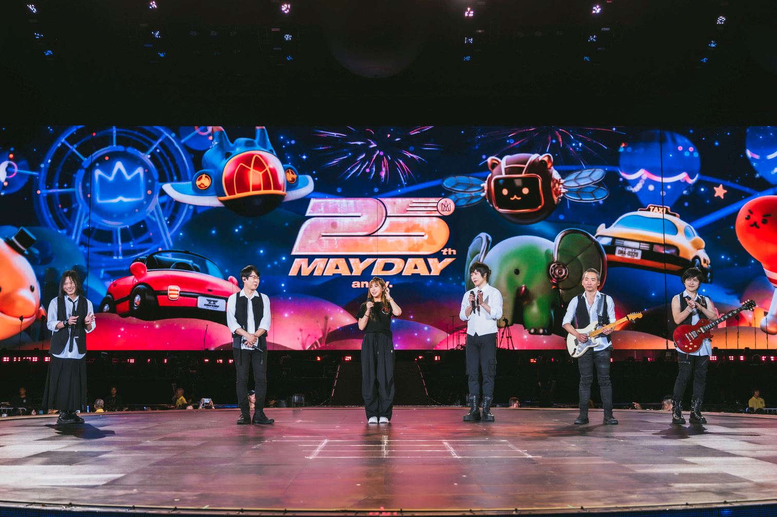 五月天《回到那一天》新加坡第二场❗献上星光熠熠的双重惊喜✨