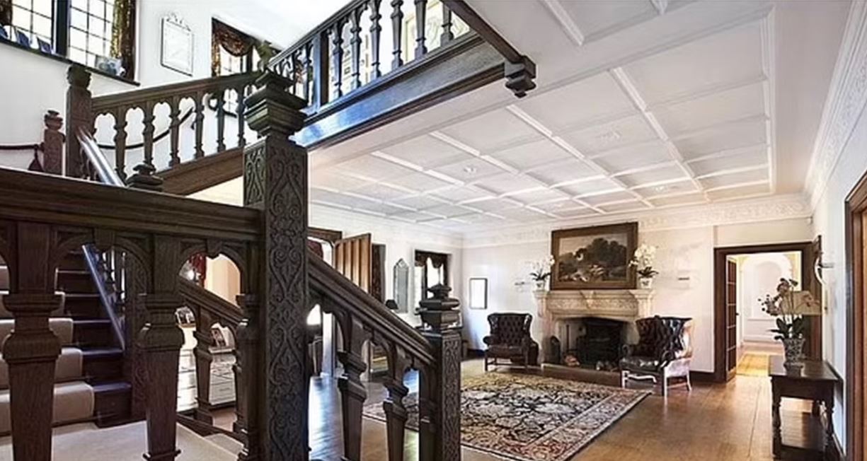 adele’s ‘haunted’ mansion reputations keeping buyers away