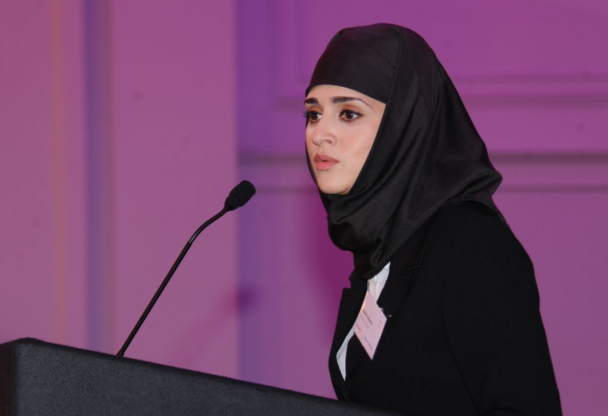 shaheed fatima: tokoh guaman berhijab pertama dilantik kc, kini terajui perbicaraan berprofil tinggi di uk