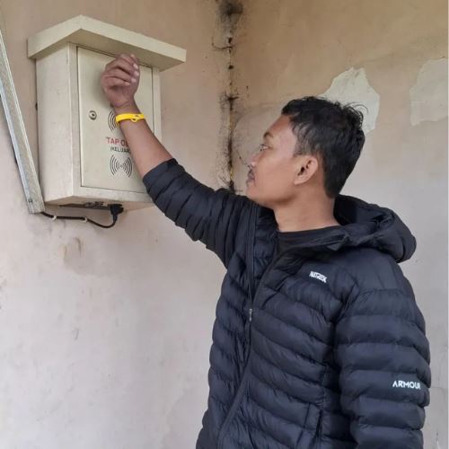 elak sesat dan hilang, pendaki gunung semeru kini dipantau 24/7!