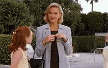 elaine hendrix says she’d totally return for a parent trap sequel — but only with meredith