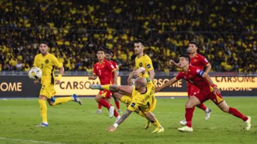 harimau malaya tunjuk belang, tewaskan vietnam 4-0 di bukit jalil