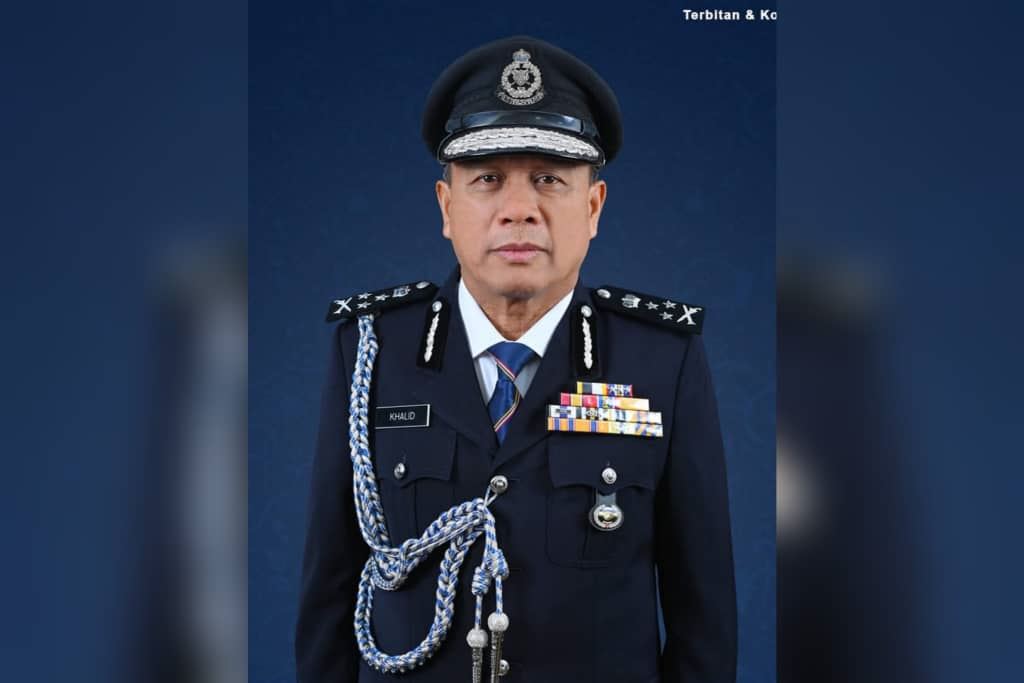 datuk mohd khalid ismail rasmi dilantik ketua polis negara ke‑15