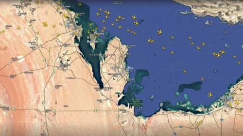 qatar hentikan seketika trafik udara selepas serangan pusingan serantau