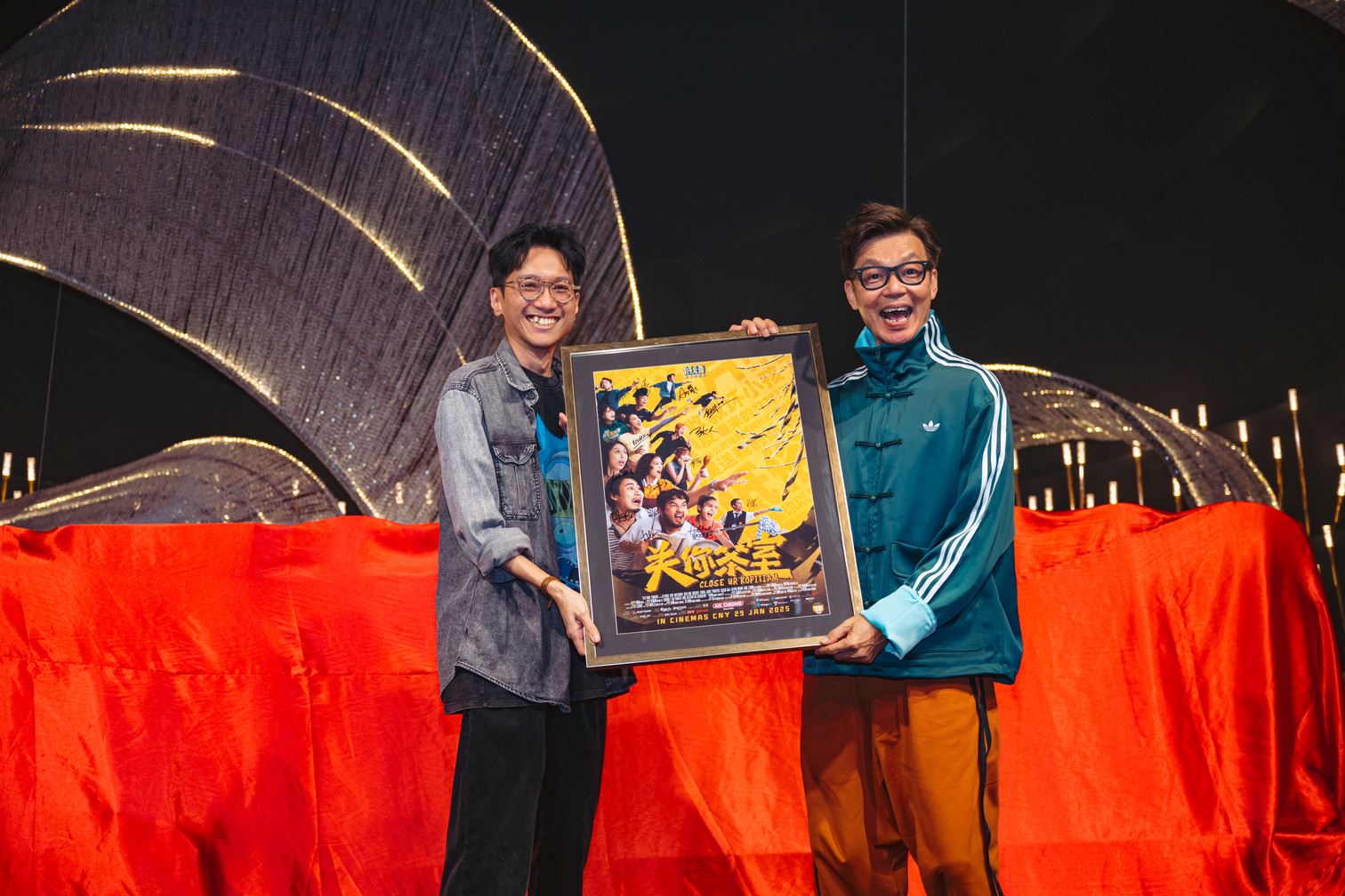 低清《关你茶室》马新票房破1320万❗携手jaspers开拍2026贺岁片《一路靠北》🔥