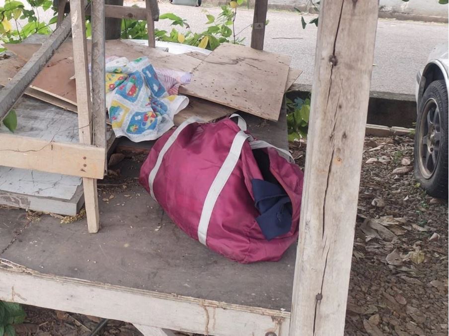 bayi ditemukan di bawah garaj kereta dalam keadaan kesejukan