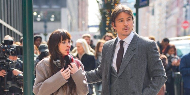 colleen hoover’s reminders of him hits the big screen—here’s who’s starring