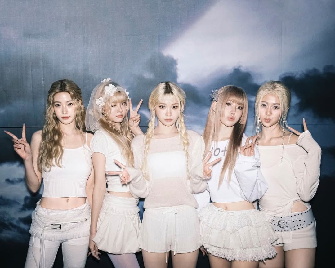 with ‘hot,’ le sserafim reinvents themselves once again