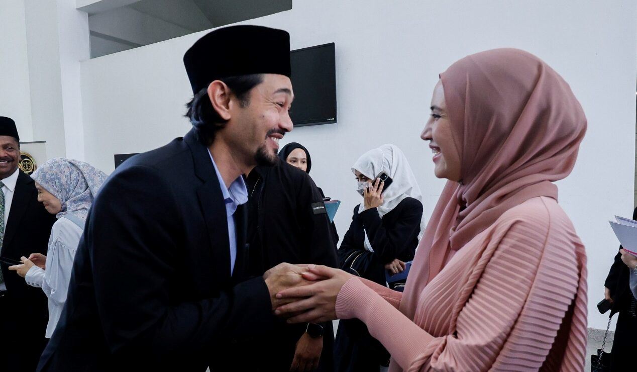 farid kamil dan diana danielle sah bercerai talak satu untuk kedua kalinya