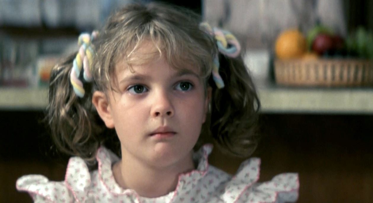 drew barrymore felt isolated as a child: “i could never reach my parents”