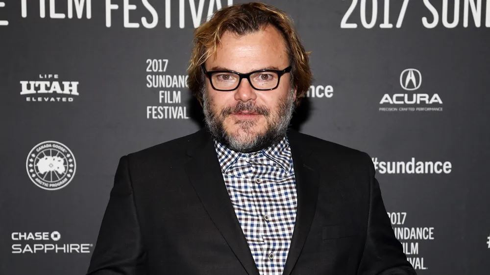 jack black says anaconda reboot is “a horror film for real” despite comedic cast