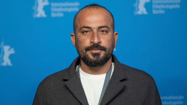 pengarah palestin-pemenang oscar, hamdan ballal dibebaskan dari tahanan israel